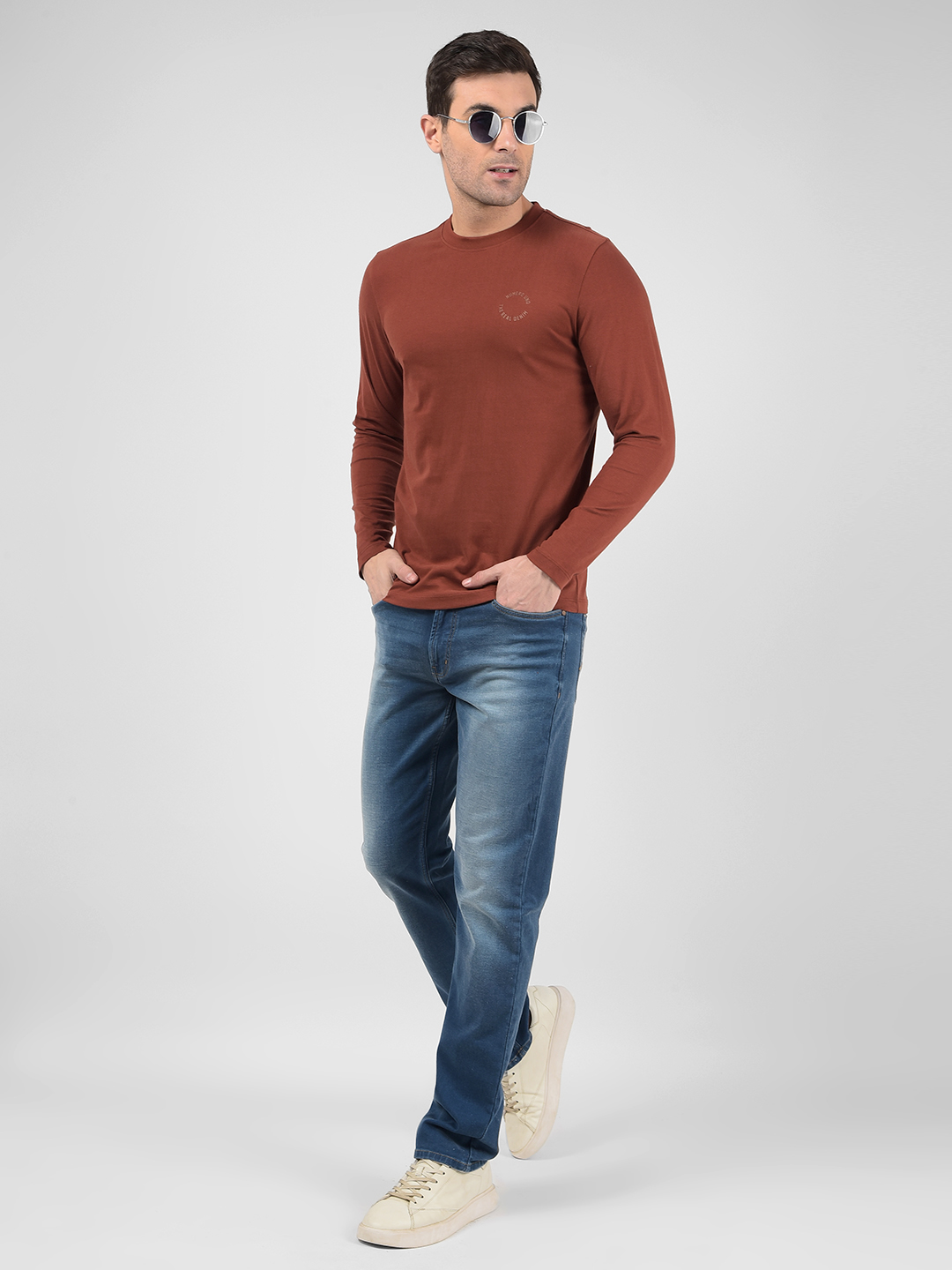 Numero Uno Men Solid Brown T-Shirt